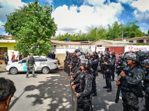 Manifestantes presentes na visita de Jair Bolsonaro ao Recife_ (23)            